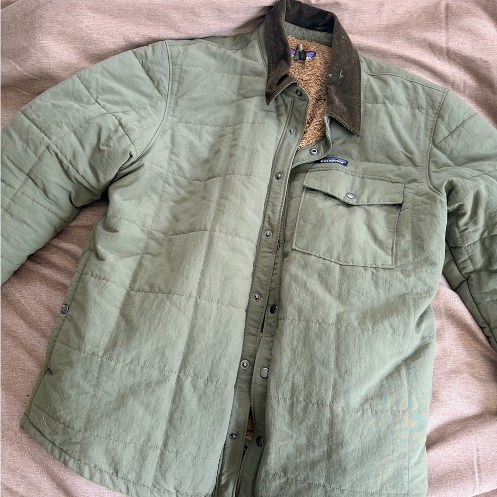 Men's Patagonia Green Quilted Jacket with Corduroy Collar